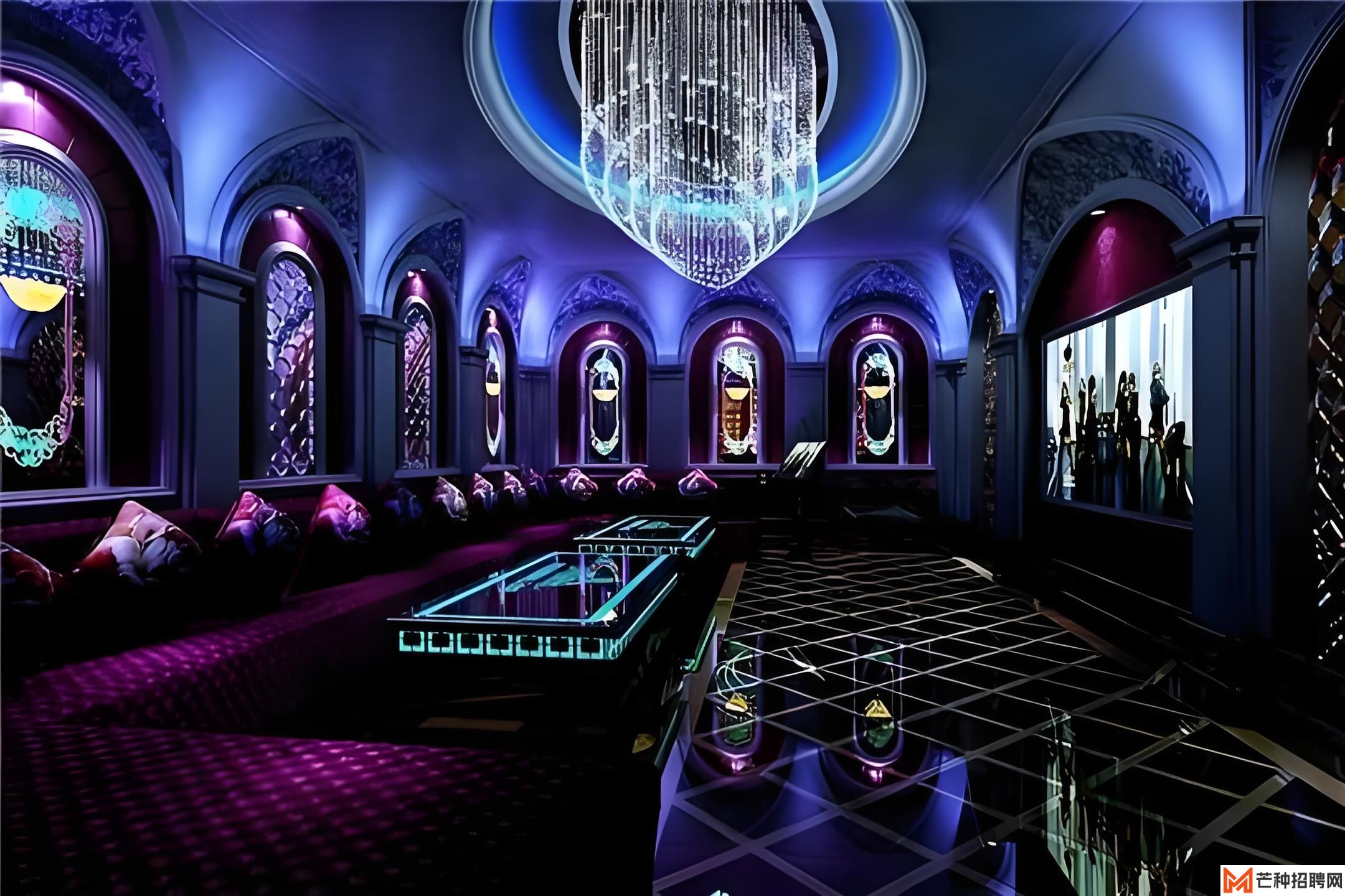 夜场穿搭进化论：从千禧Y2K到赛博朋克，风格如何轮回？