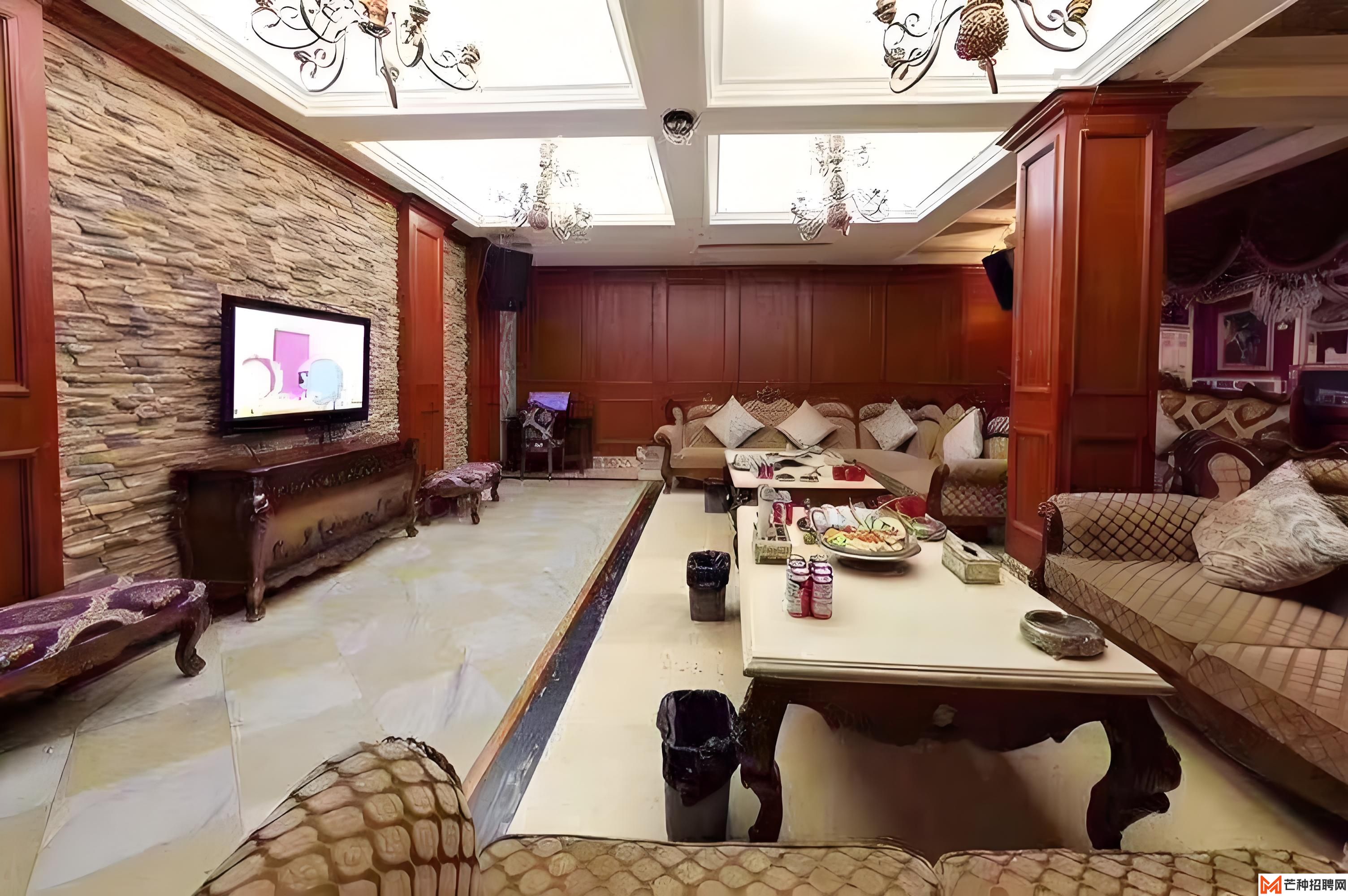 招贤纳才：南昌县区KTV诚聘女性前台收银与接待顾问